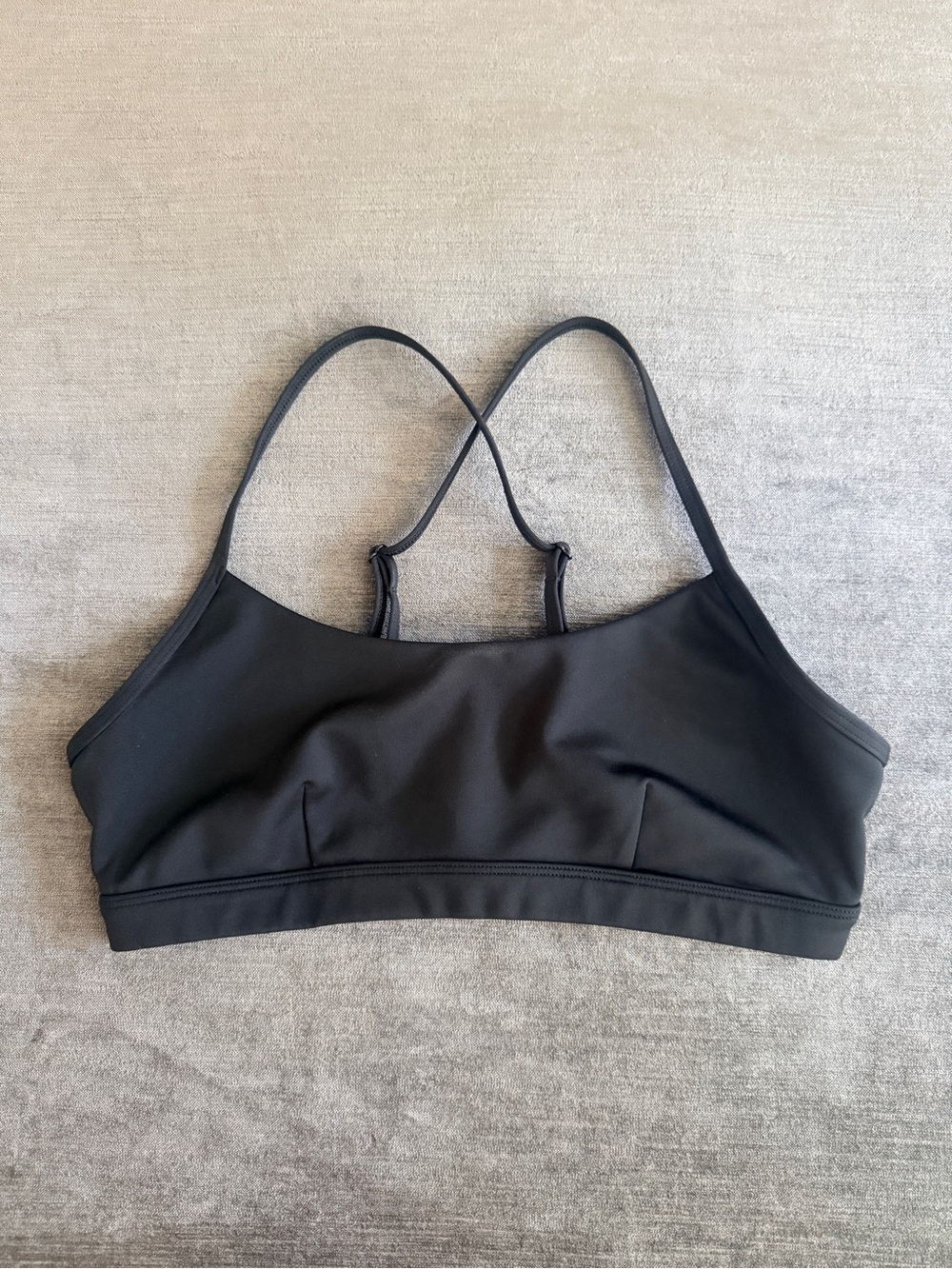 ALO Yoga Airlift sports bra sz M Black